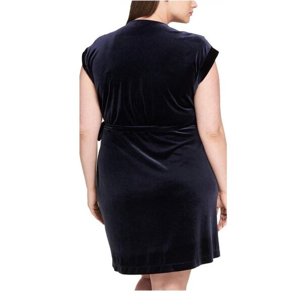 TOMMY HILFIGER Women's Velvet Wrap Dress. Plus Size 18W - Picture 2 of 6